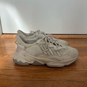 Adidas Ozweego Sneakers